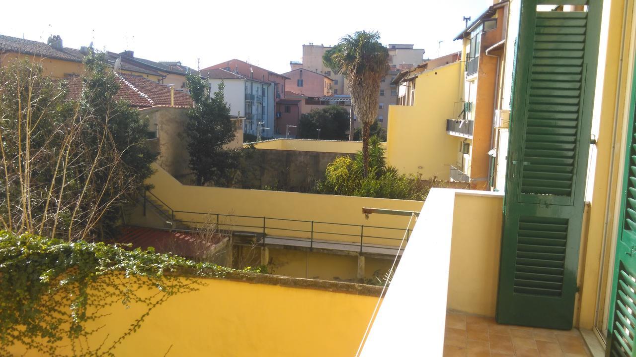 A Due Passi Dal Treno Apartamento Pisa Exterior foto