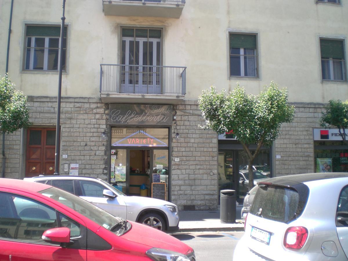 A Due Passi Dal Treno Apartamento Pisa Exterior foto